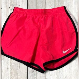 Hot Pink Girls Nike Shorts Size 6